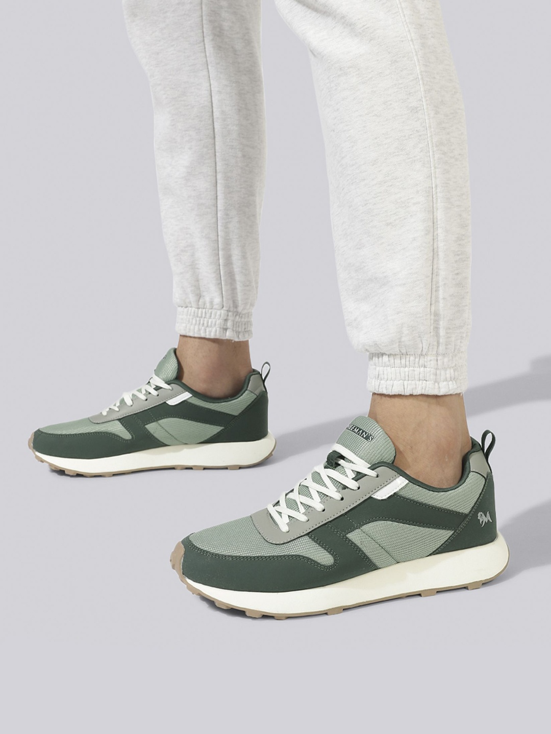 

NEEMANS Men Round Toe Sneakers, Green