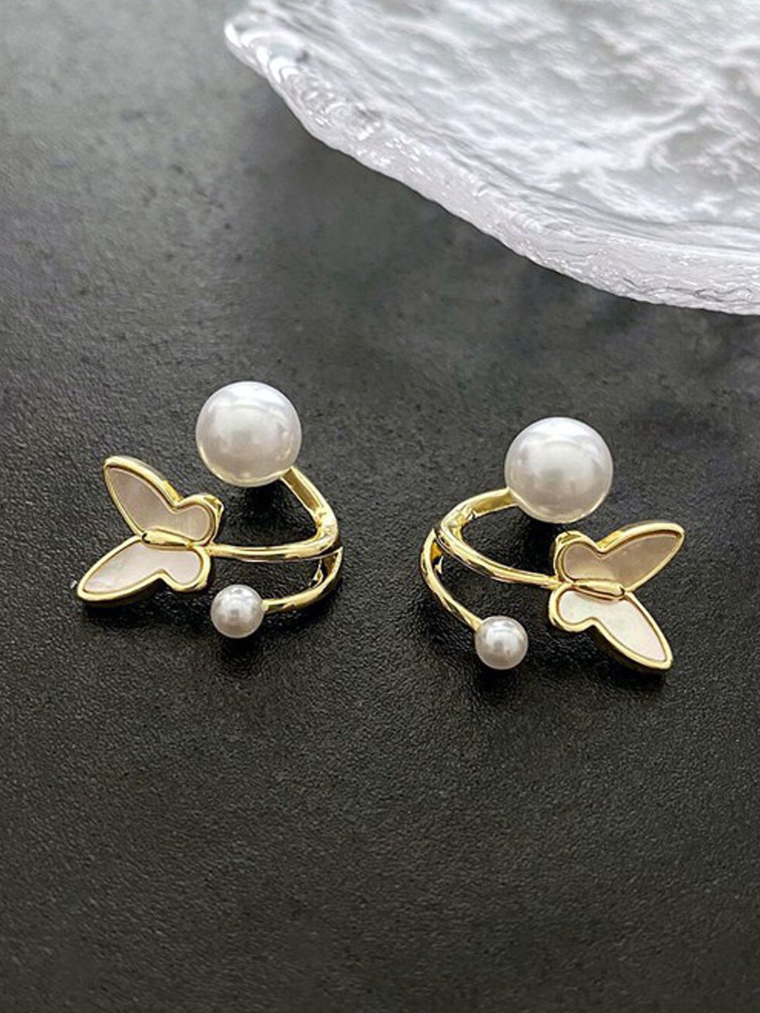 

Xivir Gold-Plated Alloy Contemporary Artificial Beads Stud Earrings