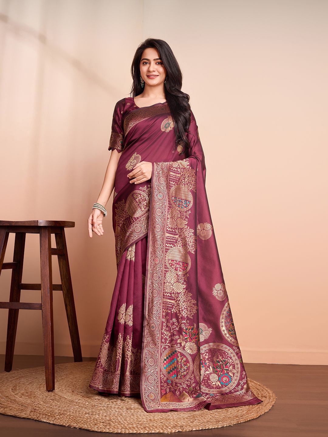 

RICH & ROMAN Ethnic Motifs Woven Design Zari Pure Silk Banarasi Saree, Burgundy