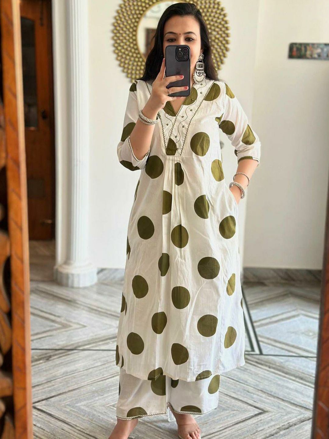 

KALINI Geometric Printed Pure Cotton Anarkali Kurta with Palazzos, Olive