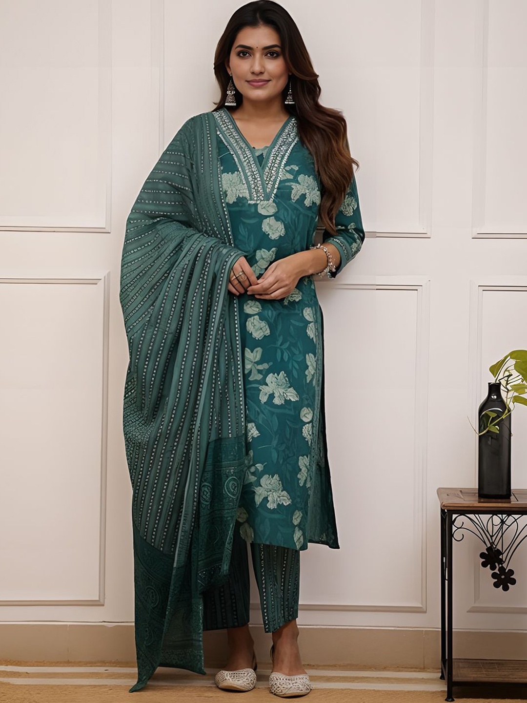 

KALINI Floral Printed Regular Pure Cotton Kurta with Trousers & Dupatta, Teal
