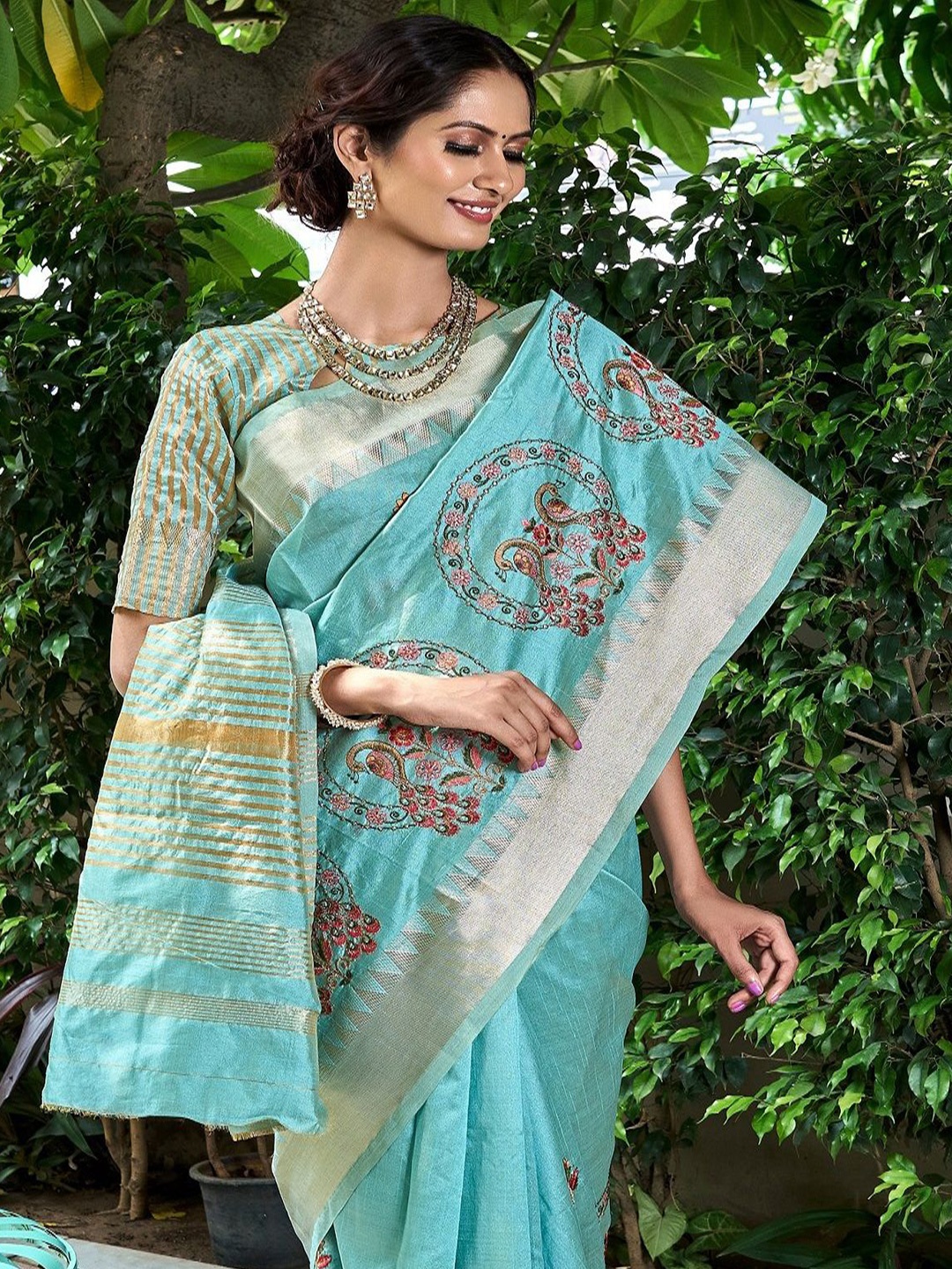 

KALINI Ethnic Motif Embroidered Zari Woven Saree, Turquoise blue