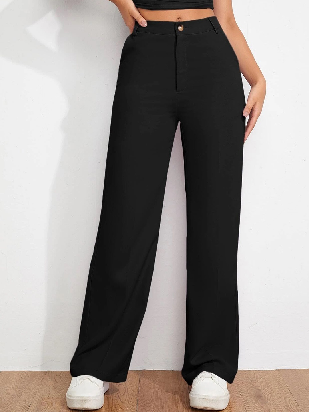

FNOCKS Women Relaxed Straight Leg Straight Fit High-Rise Trousers, Black