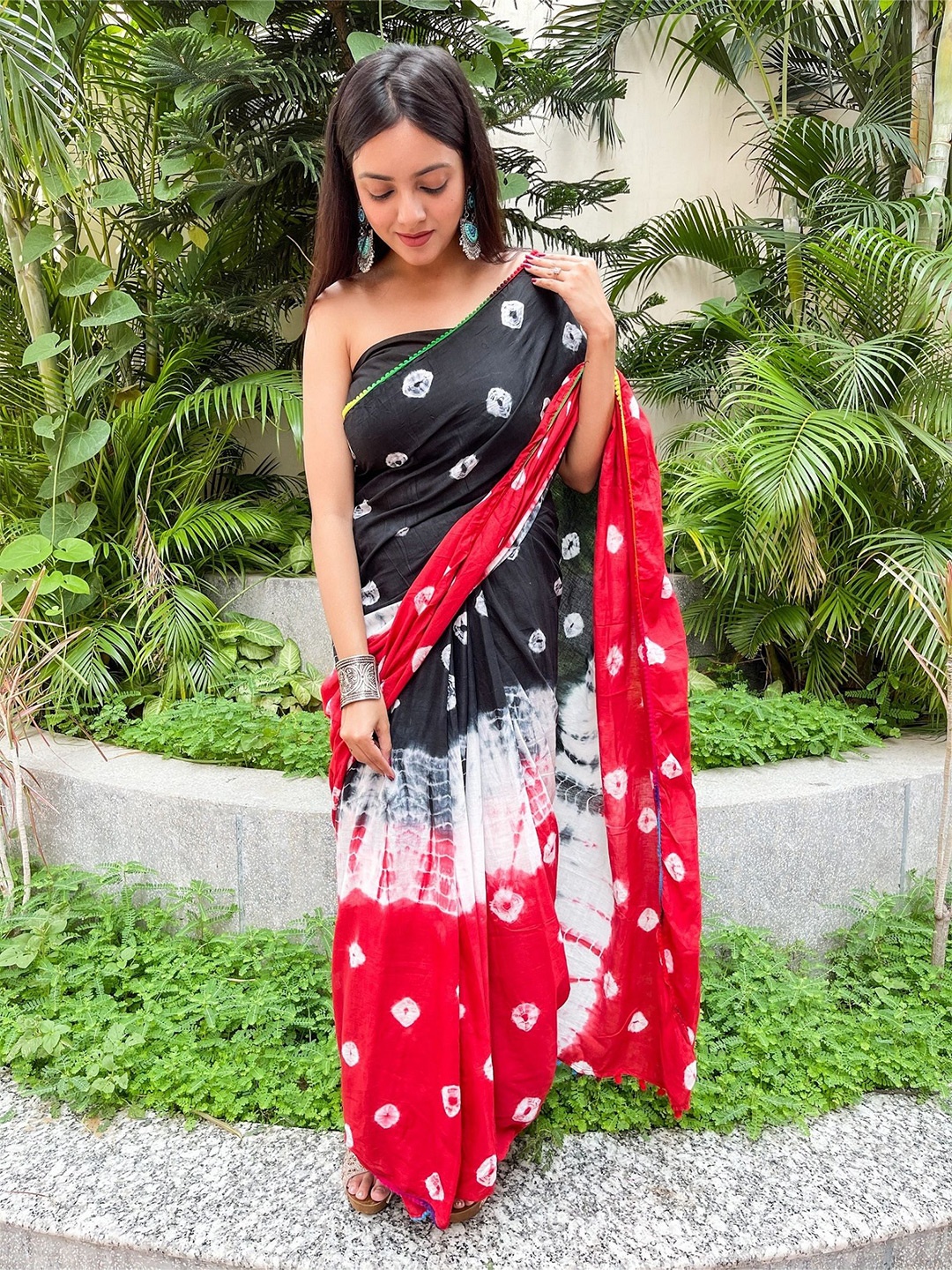 

JAIPURI PRINT Tie & Dye Lace Border Saree, Black