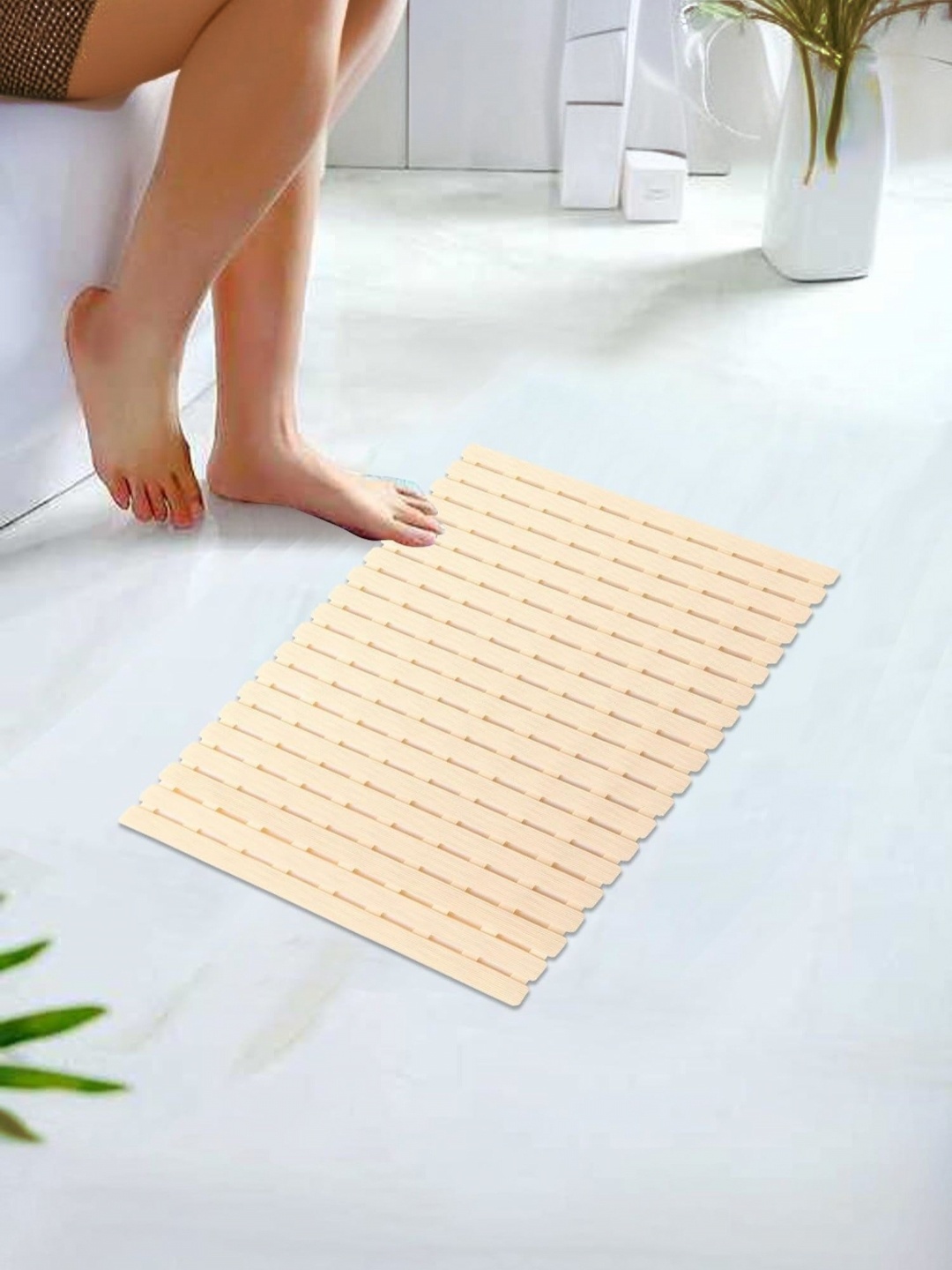 

Kuber Industries Beige 3 Pieces Anti-Skid Bath Rugs