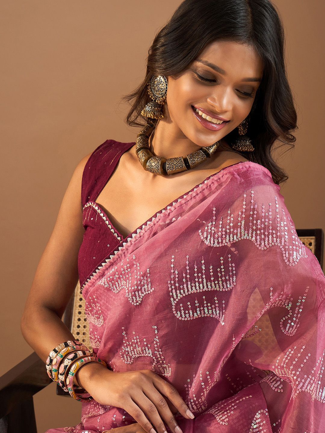 

Saree mall Embellished Gotta Patti Sequinned Organza Saree, Pink