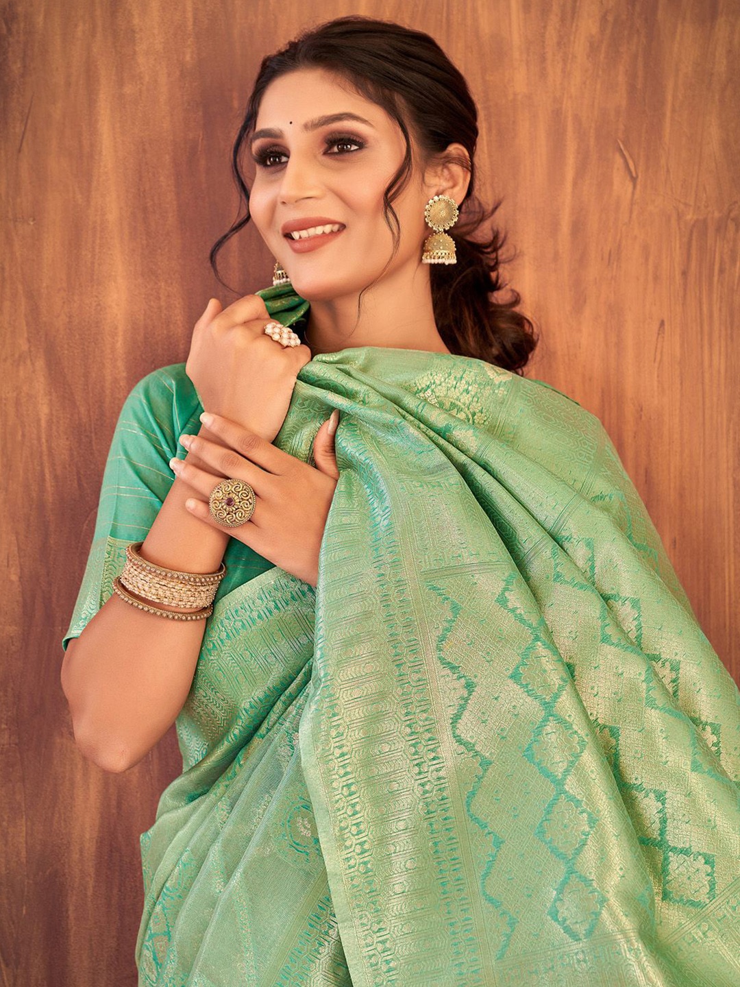 

Mitera Woven Design Zari Banarasi Saree, Sea green