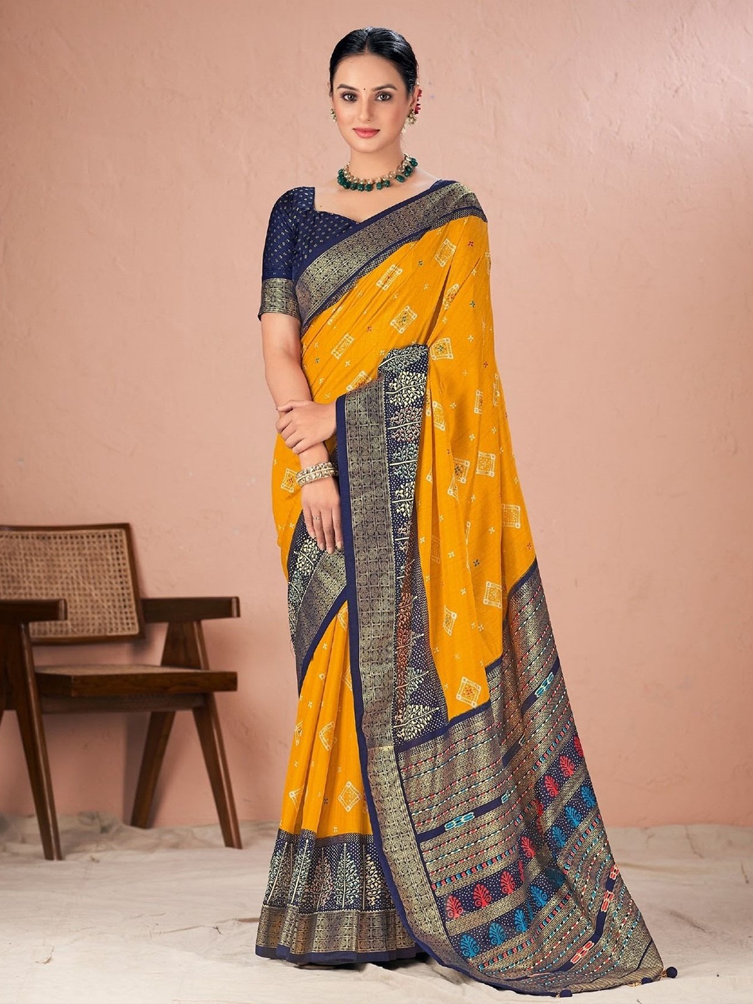 

AVANSHEE Ethnic Motifs Sambalpuri Saree, Mustard