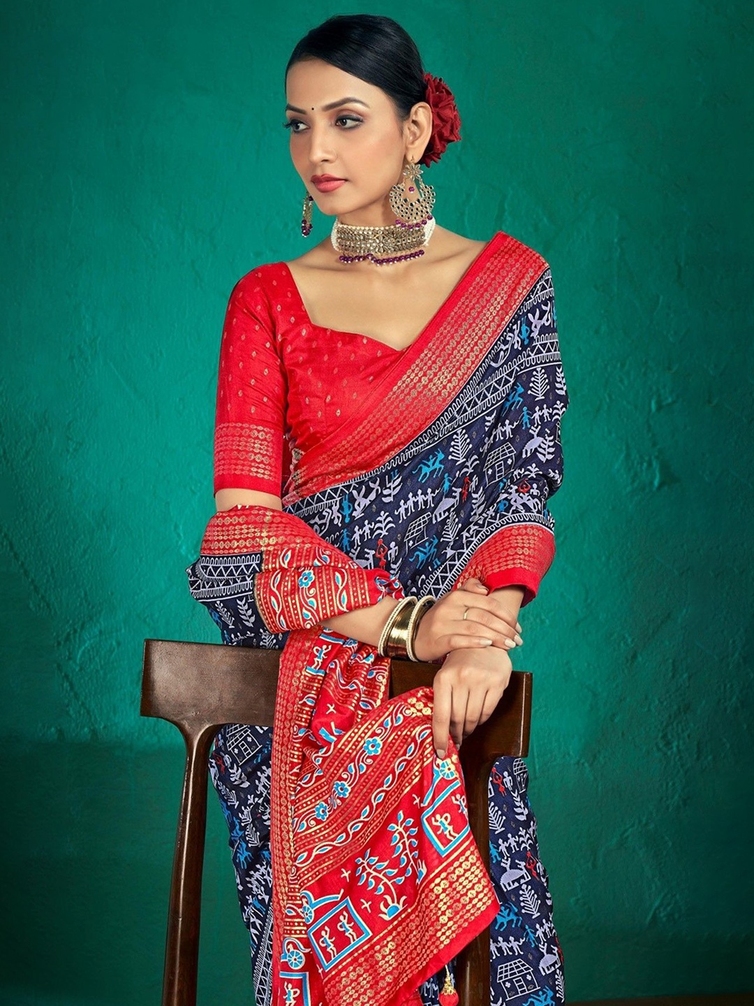

AVANSHEE Ethnic Motifs Zari Sambalpuri Saree, Navy blue