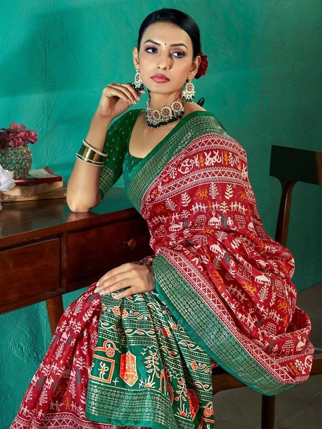 

AVANSHEE Ethnic Motifs Zari Sambalpuri Saree, Red