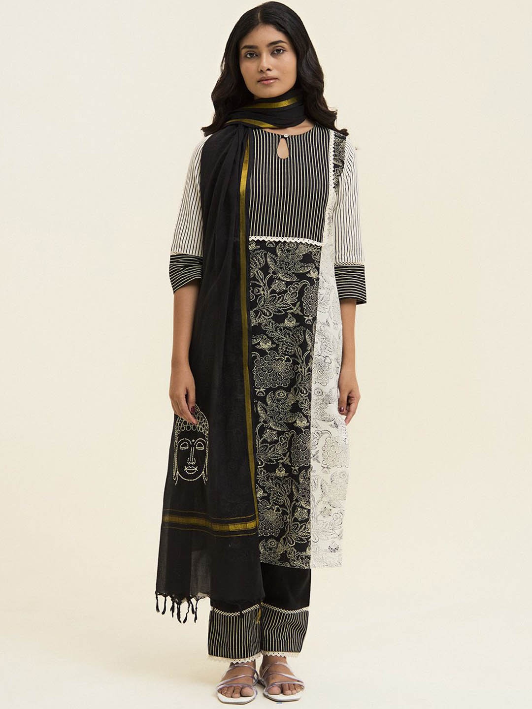 

Jaipur Kurti Printed Buddha Embroidered Kurta Set, Black