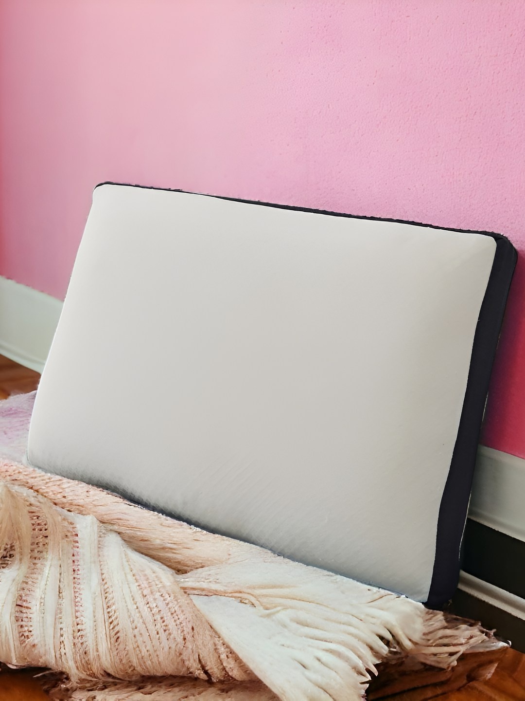 

CASA-NEST White Memory Foam Filled Polycotton Ultra Soft Sleep Pillow