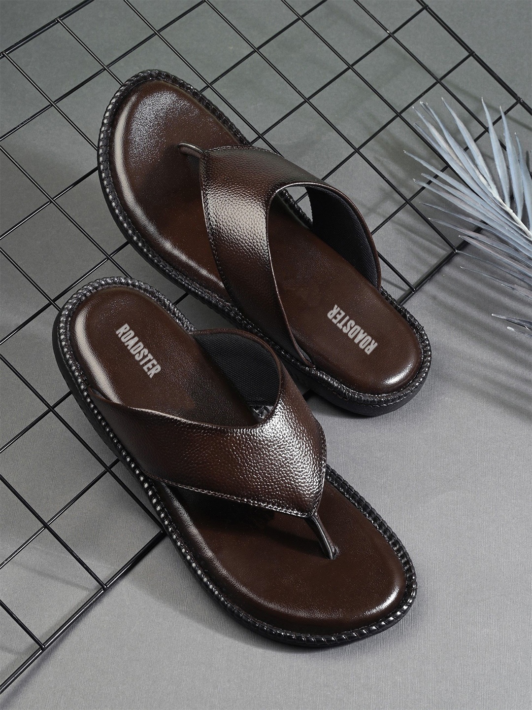 

The Roadster Lifestyle Co. Men Brown Comfort Sandals