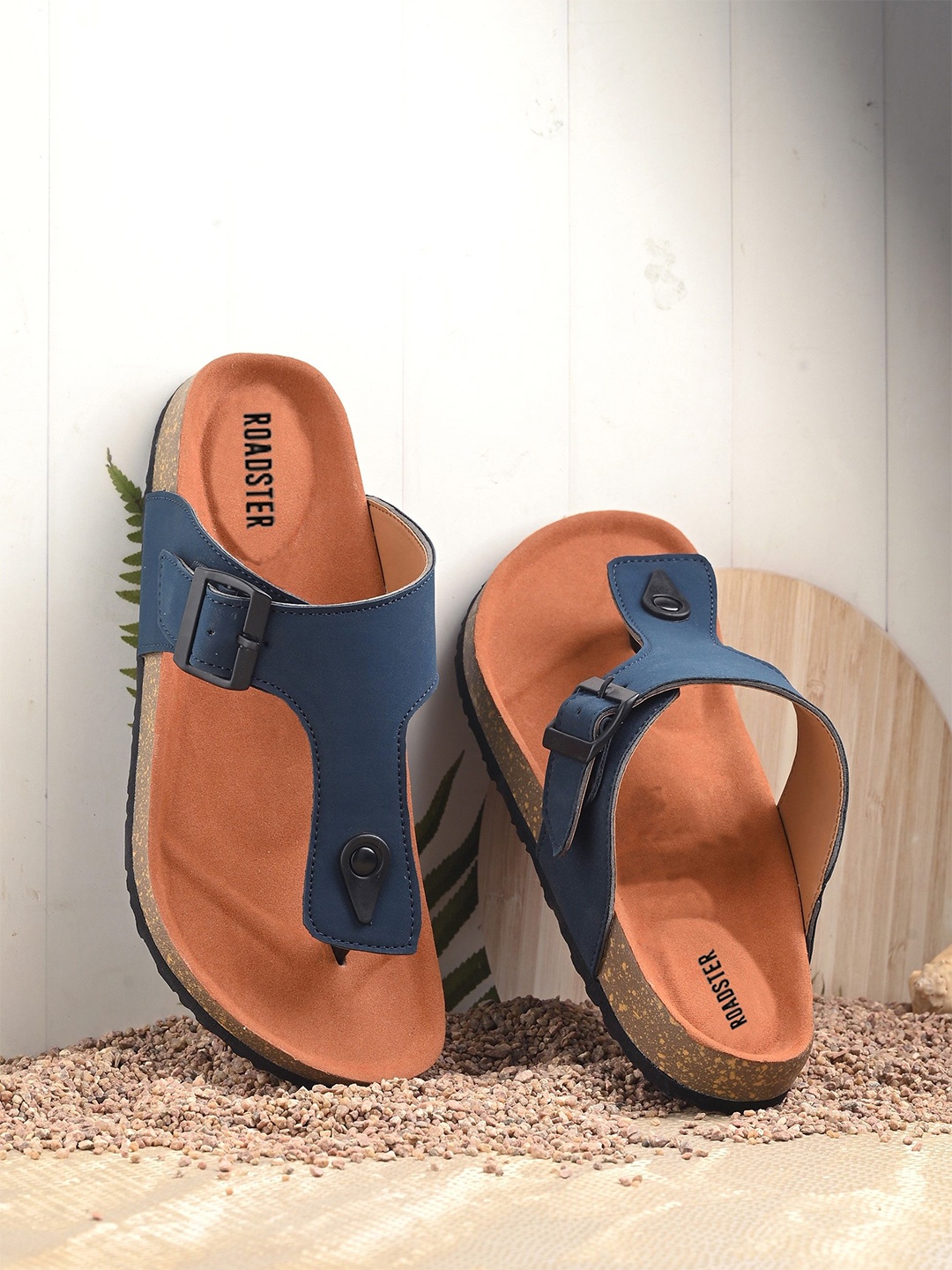

The Roadster Lifestyle Co. Men Navy Blue Lightweight Comfort Sandals