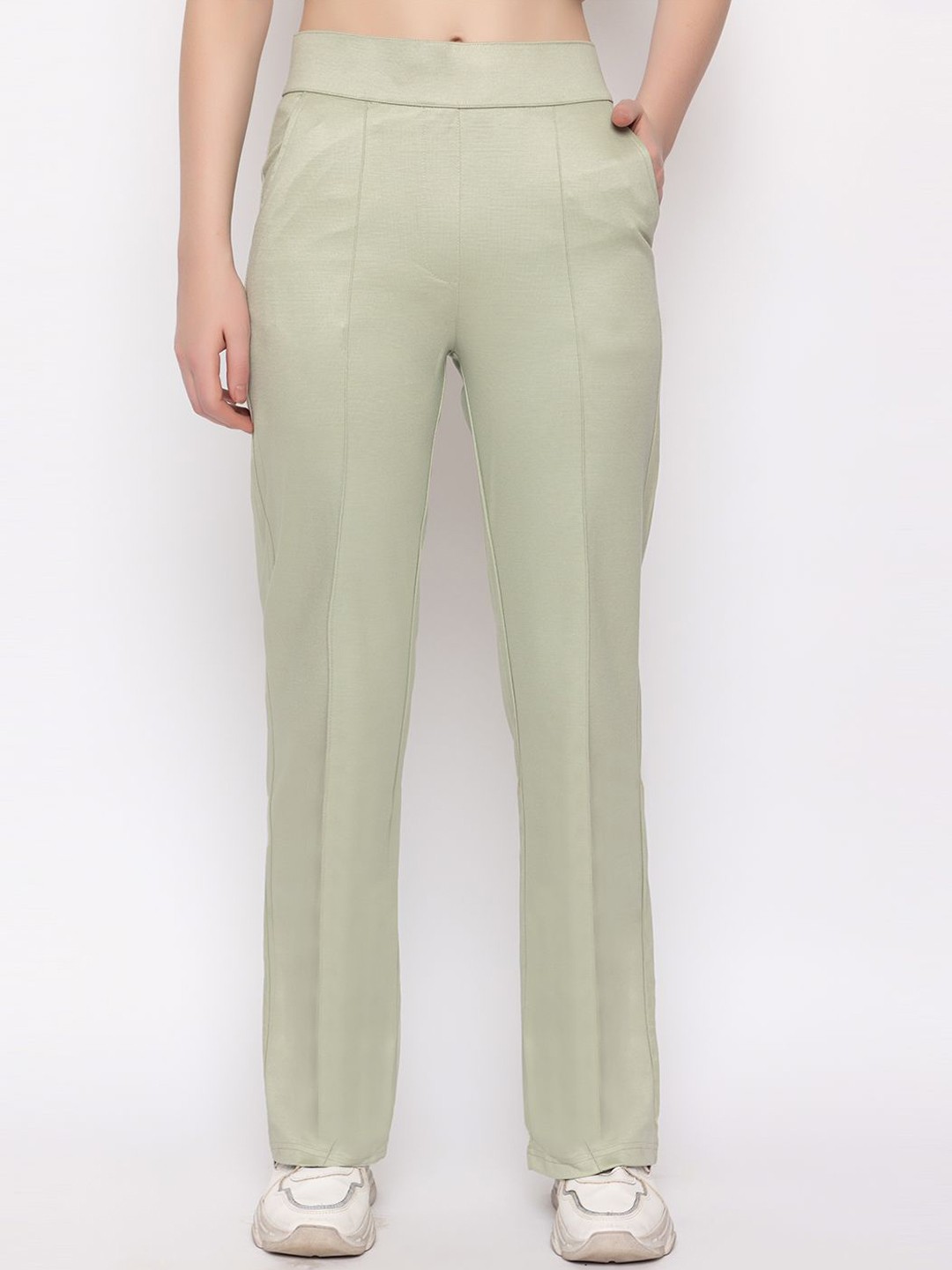 

HANG N HOLD Women Pleated Trousers, Green