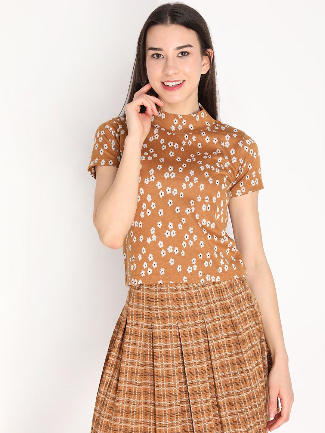 

HANG N HOLD Floral Printed Round Neck Top & Skirt, Brown