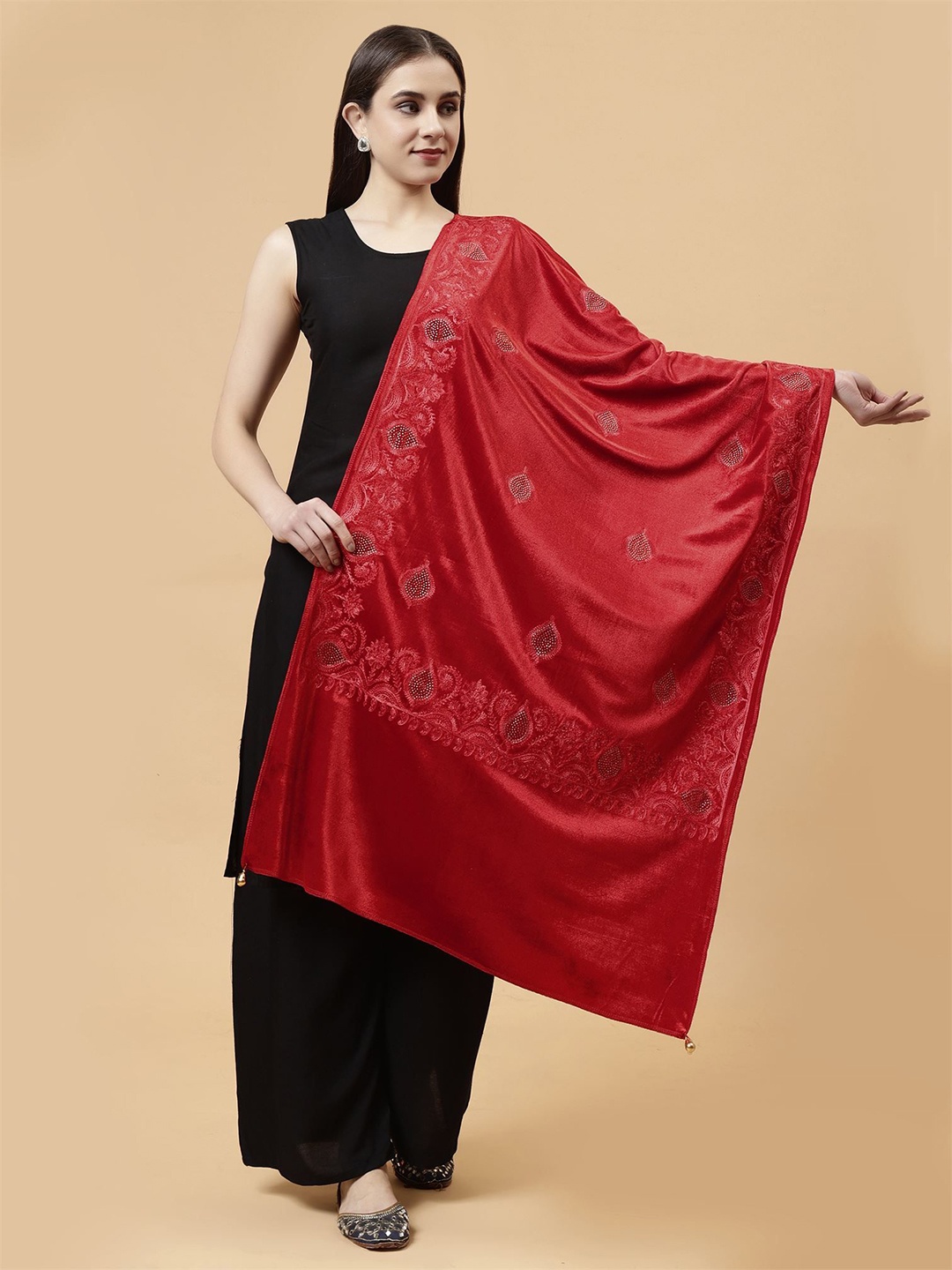 

Moda Chales Women Embroidered Stole, Red