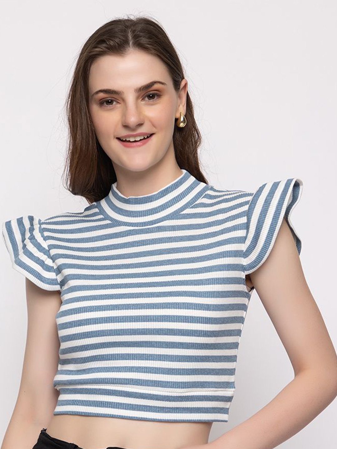 

HANG N HOLD Striped Flutter Sleeve Crop Top, Blue