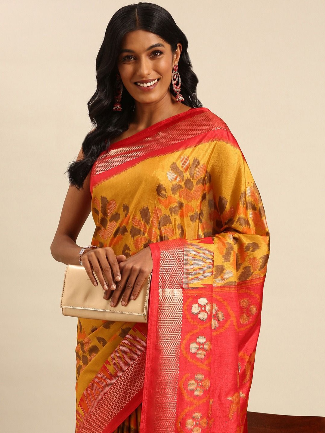 

AVANSHEE Ethnic Motifs Sambalpuri Saree, Mustard