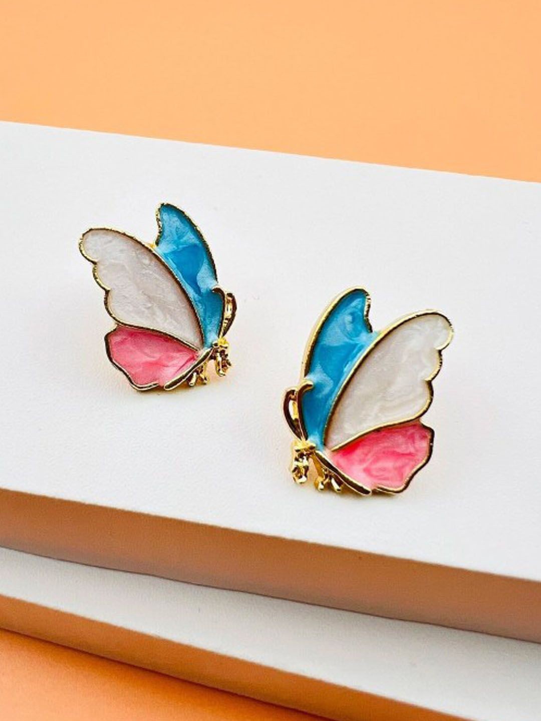 

Xivir Gold-Plated Classic Studs Earrings