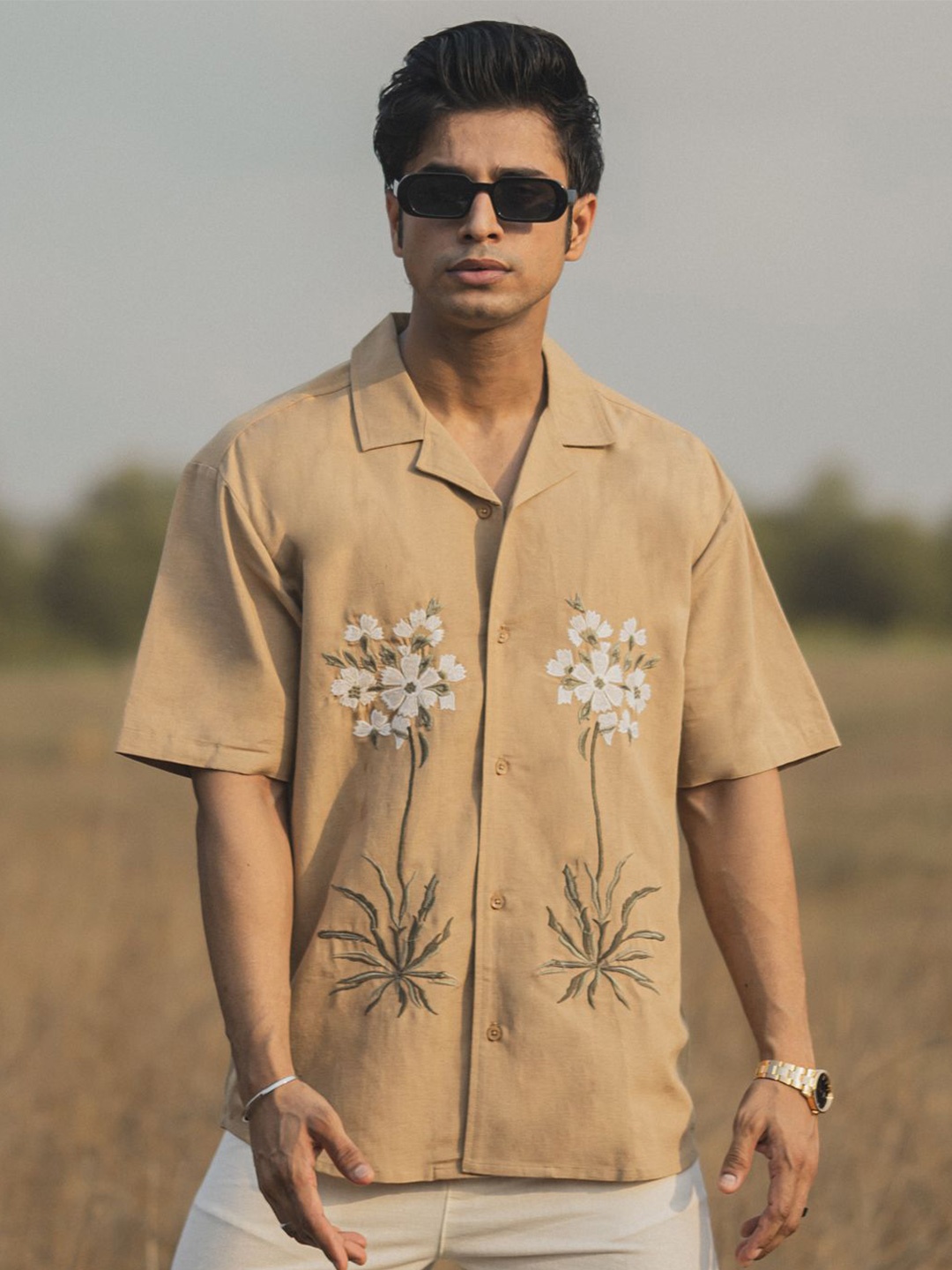 

Powerlook Men Floral Opaque Casual Shirt, Beige