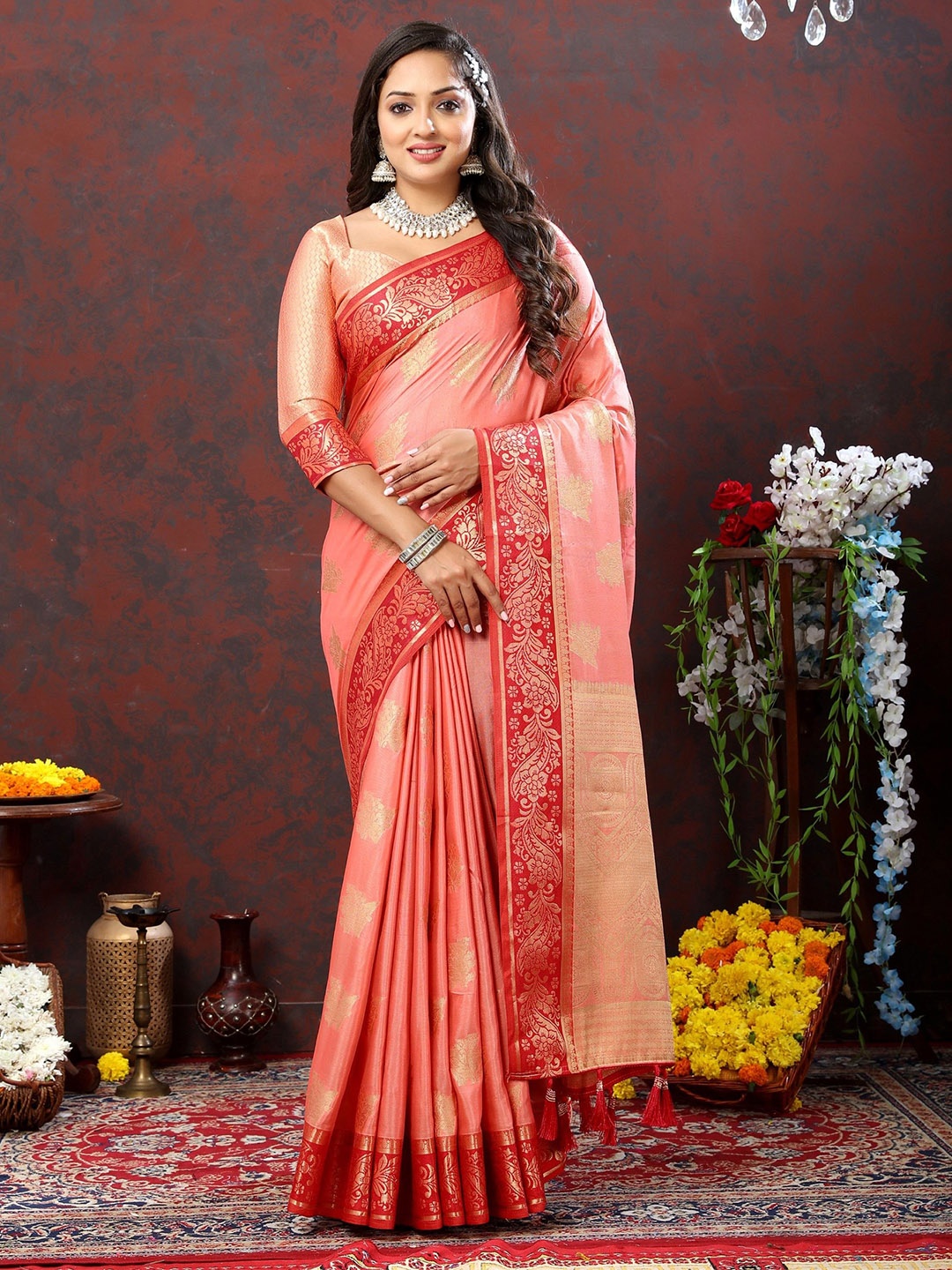 

Munir Ethnic Motifs Zari Banarasi Saree, Peach