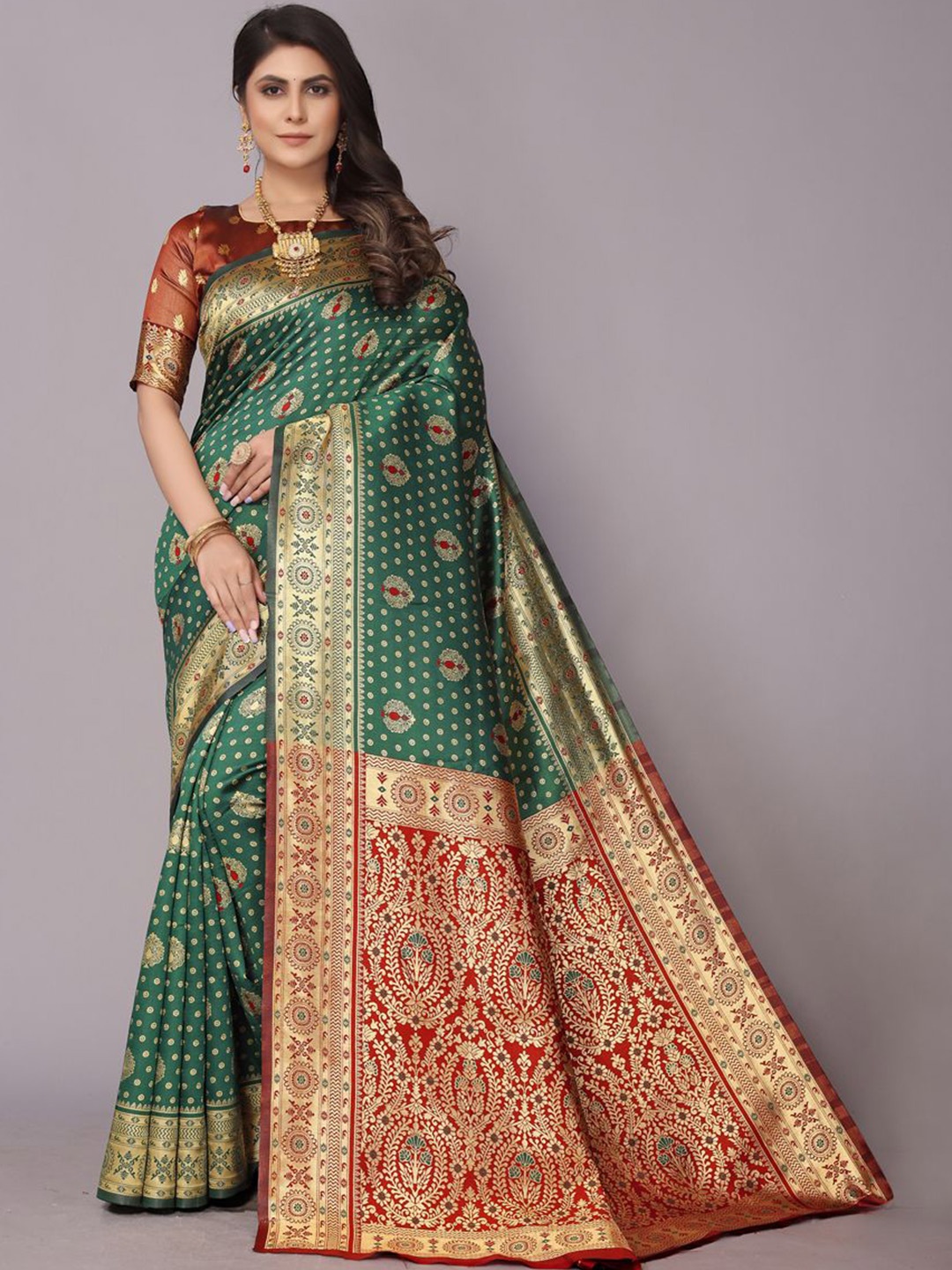 

PERFECT WEAR Ethnic Motifs Woven Design Zari Patola Saree, Green