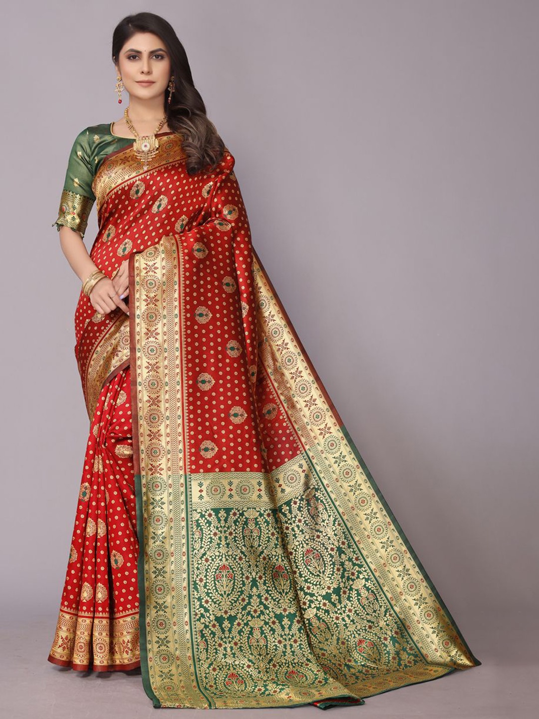 

PERFECT Ethnic Motifs WEAR Woven Design Zari Patola Saree, Red