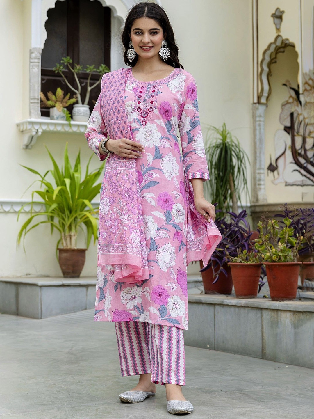 

KALINI Floral Printed Regular Thread Work Pure Cotton Kurta with Trousers & With Dupatta, Pink