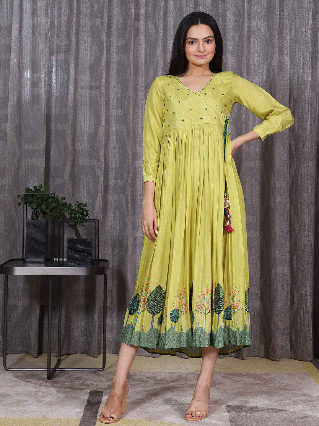

SUKRUTI DESIGN Ethnic Motifs Printed Wrap Midi Ethnic Dress, Lime green