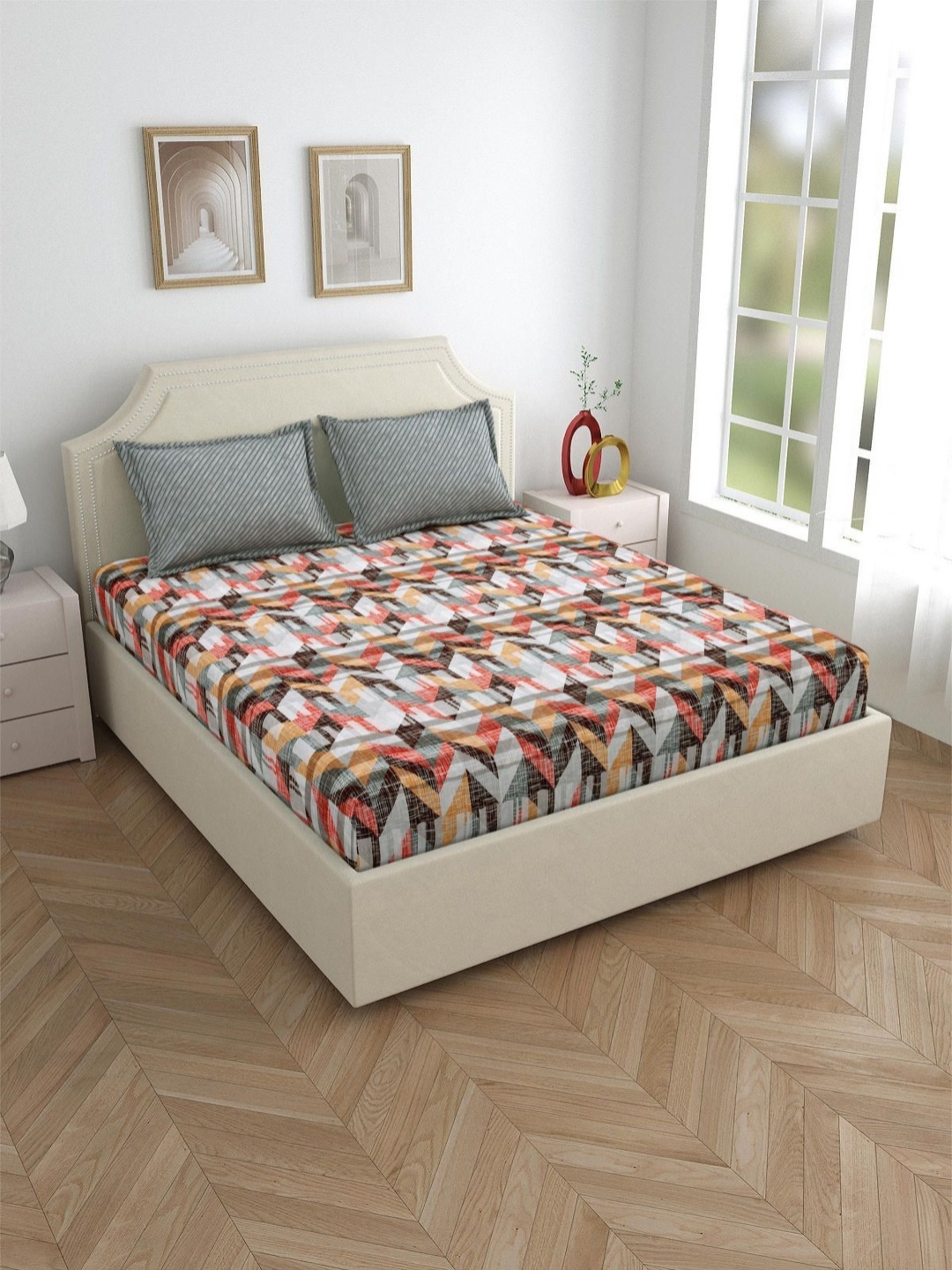 Salona Bichona Pink Striped Pure Cotton Fitted 120 TC King Bedsheet with 2 Pillow Covers