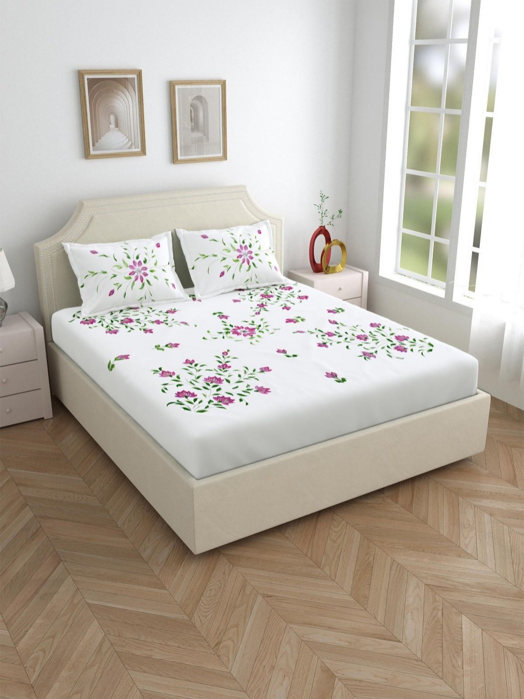 

Salona Bichona White & Pink Floral 300 TC Pure Cotton King Bedsheet with 2 Pillow Covers