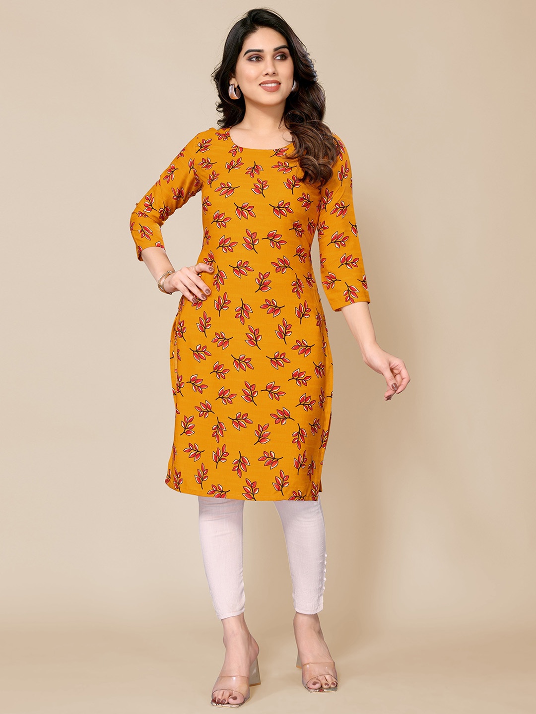 

Jimmy Paris Floral Printed Round Neck Straight Kurta, Orange