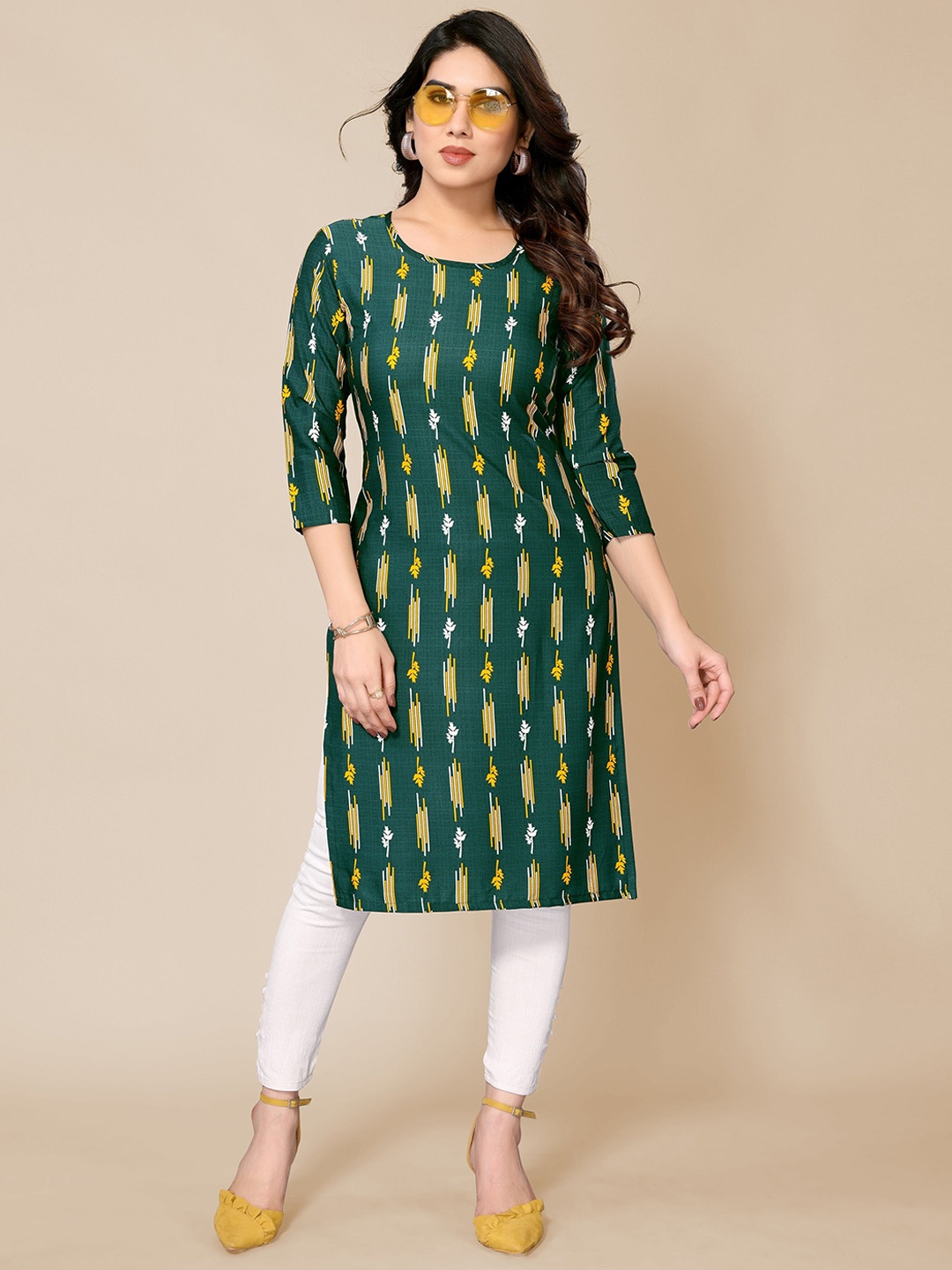 

Jimmy Paris Abstract Printed Round Neck Three-Quarter Sleeves Kurta, Olive