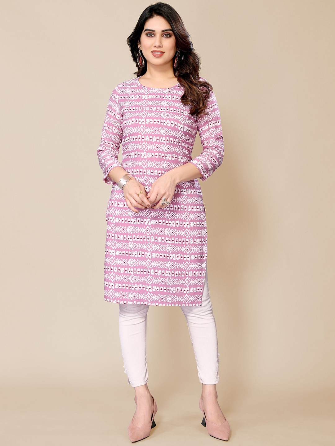 

Jimmy Paris Ethnic Motifs Printed Round Neck Three-Quarter Sleeves Kurta, Purple