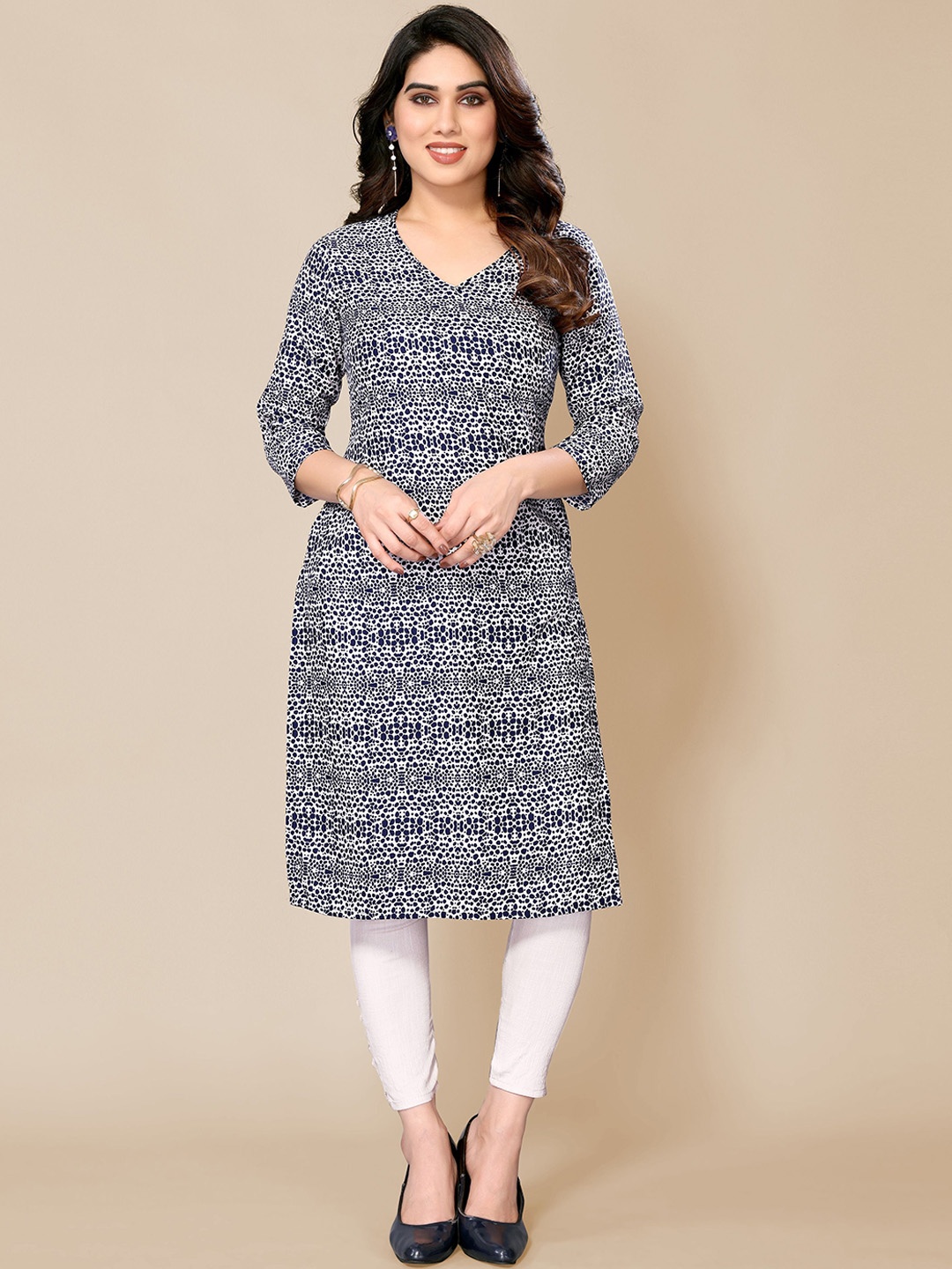 

Jimmy Paris Ethnic Motifs Printed V-Neck Three-Quarter Sleeves Kurta, Blue