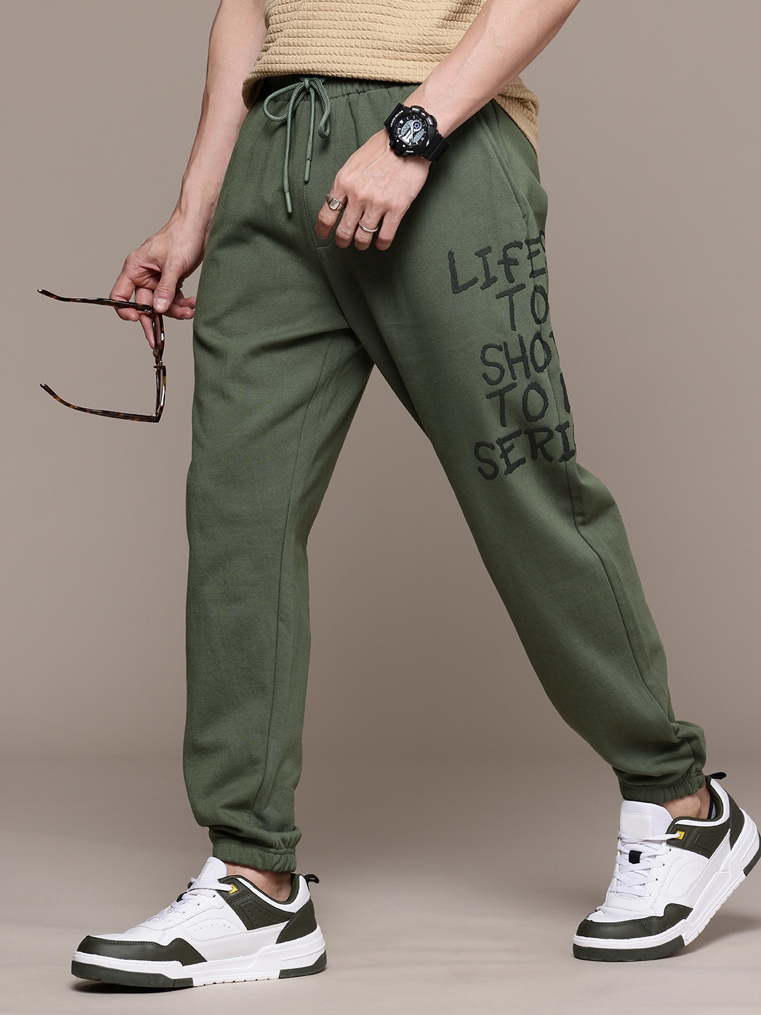 

WROGN Men Printed Oversized Fit Joggers, Olive