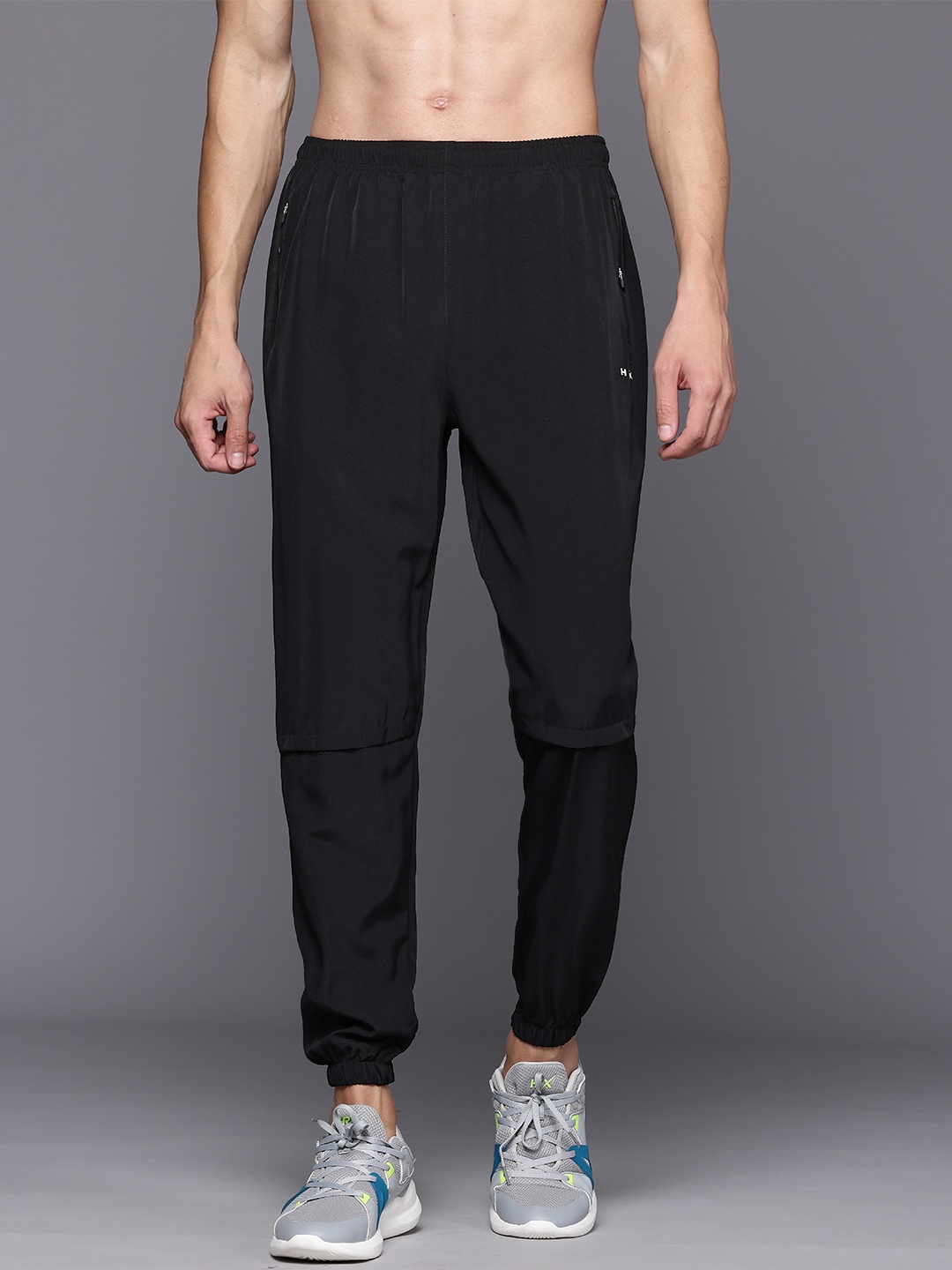 

HRX by Hrithik Roshan Men Rapid-Dry Training Joggers, Black