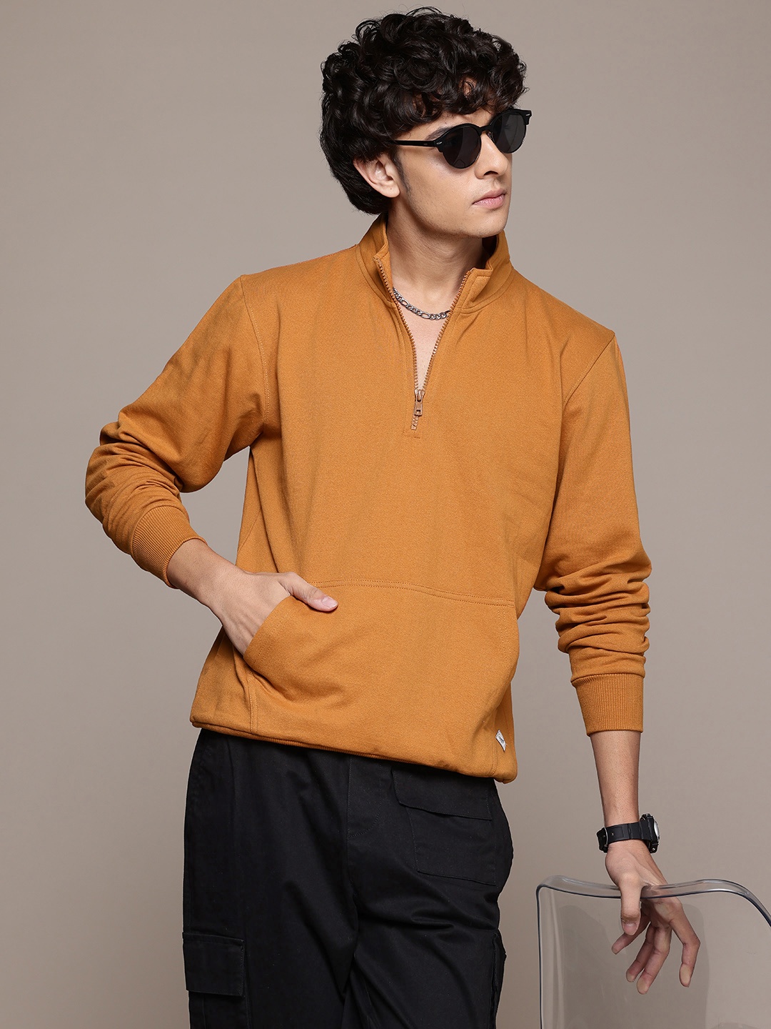 

The Roadster Lifestyle Co. Men Mock Collar Sweatshirt, Mustard