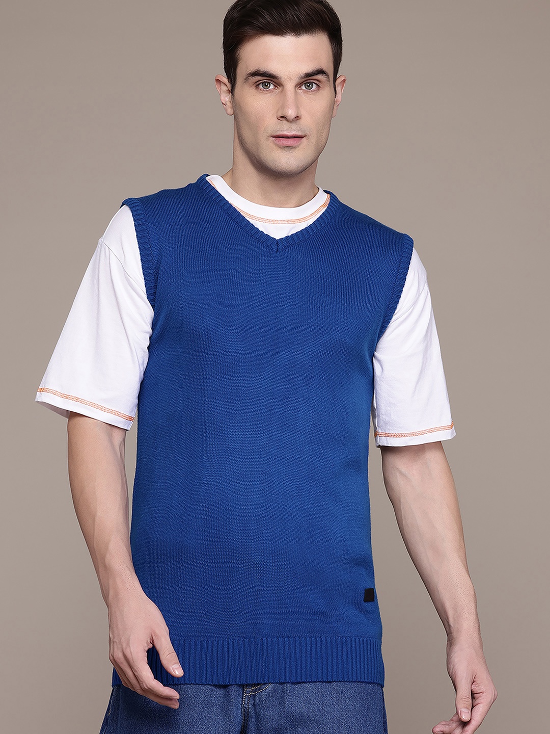 

The Roadster Lifestyle Co. V-Neck Acrylic Sweater Vest, Blue