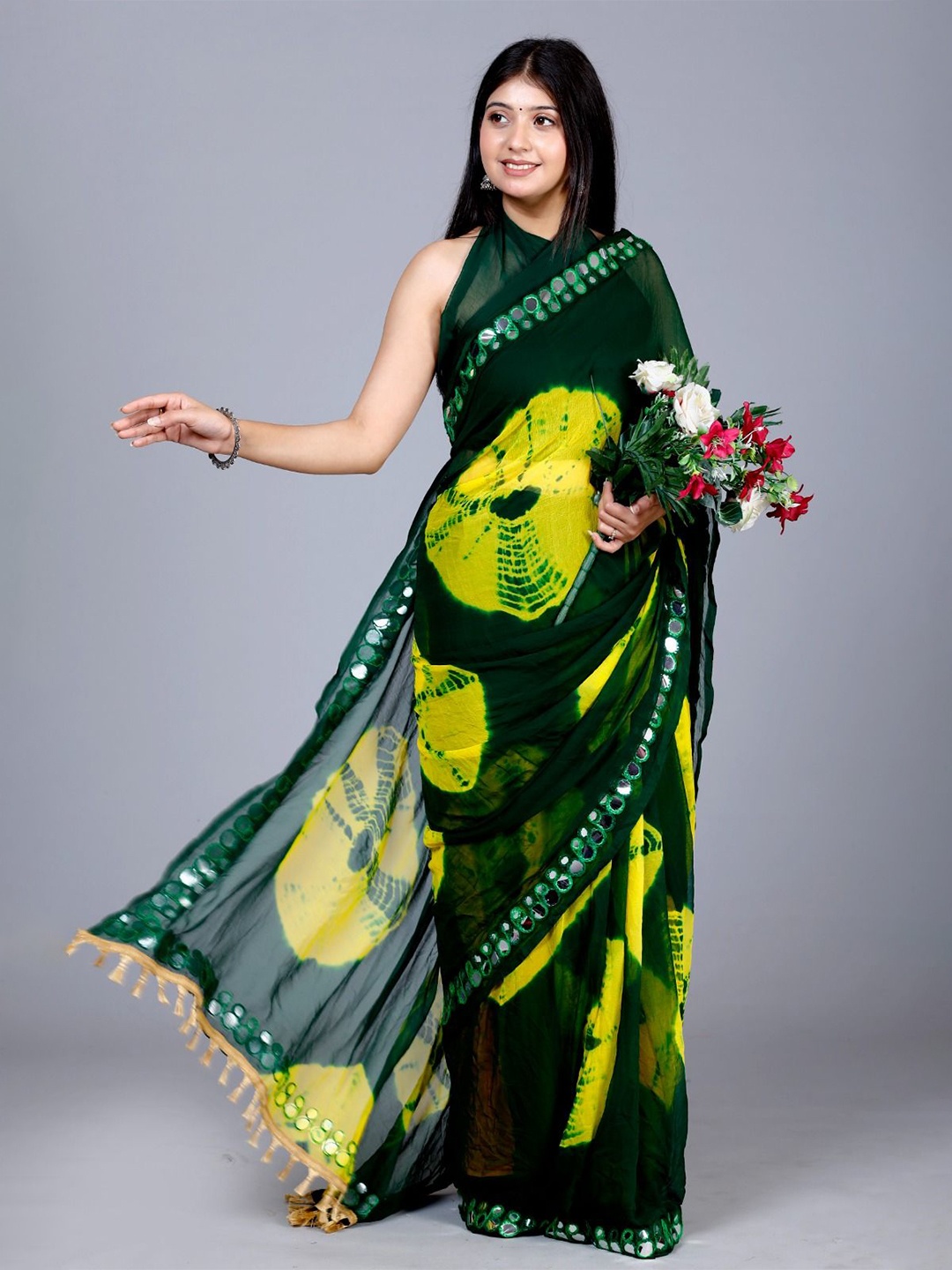 

VL SAREES Mirror Work Pure Chiffon Bandhani Saree, Green
