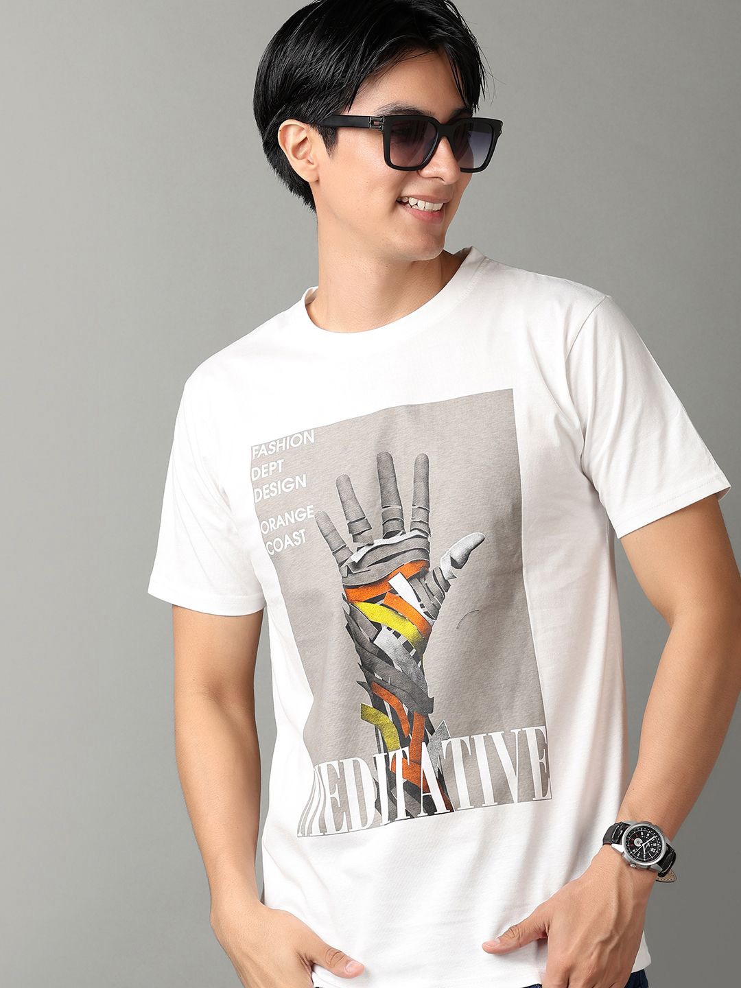 

V-Mart Men Graphic Printed Round Neck Cotton Slim Fit T-Shirt, White