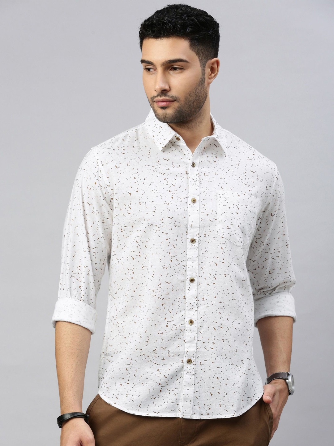 

British Club Men Standard Floral Opaque Printed Casual Shirt, White