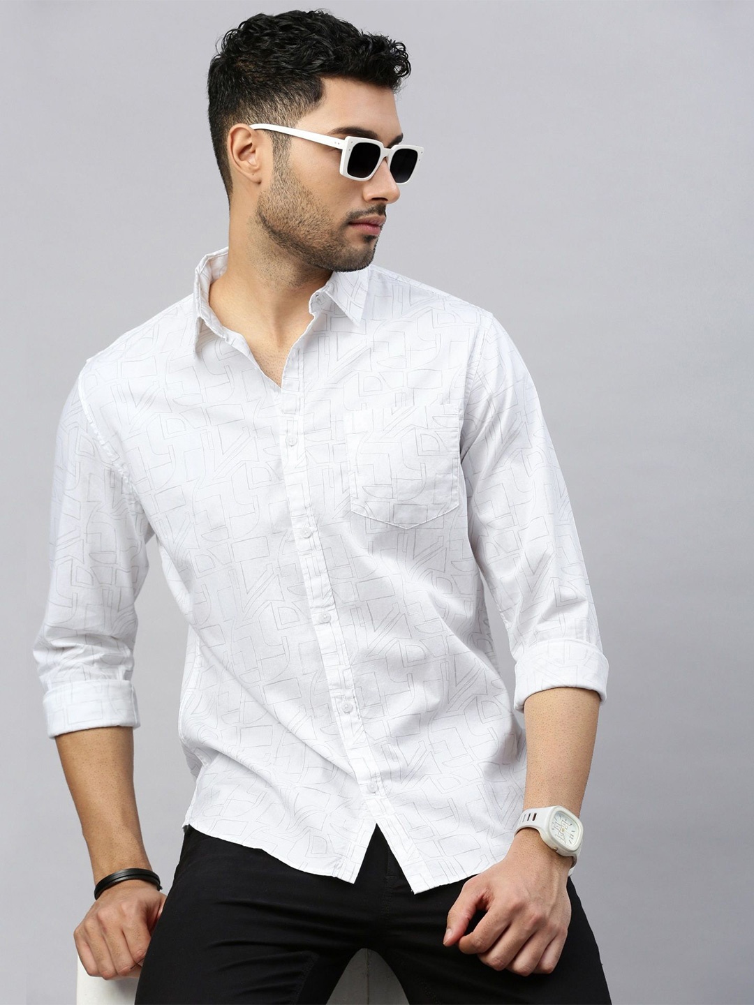 

British Club Men Standard Opaque Striped Casual Shirt, White
