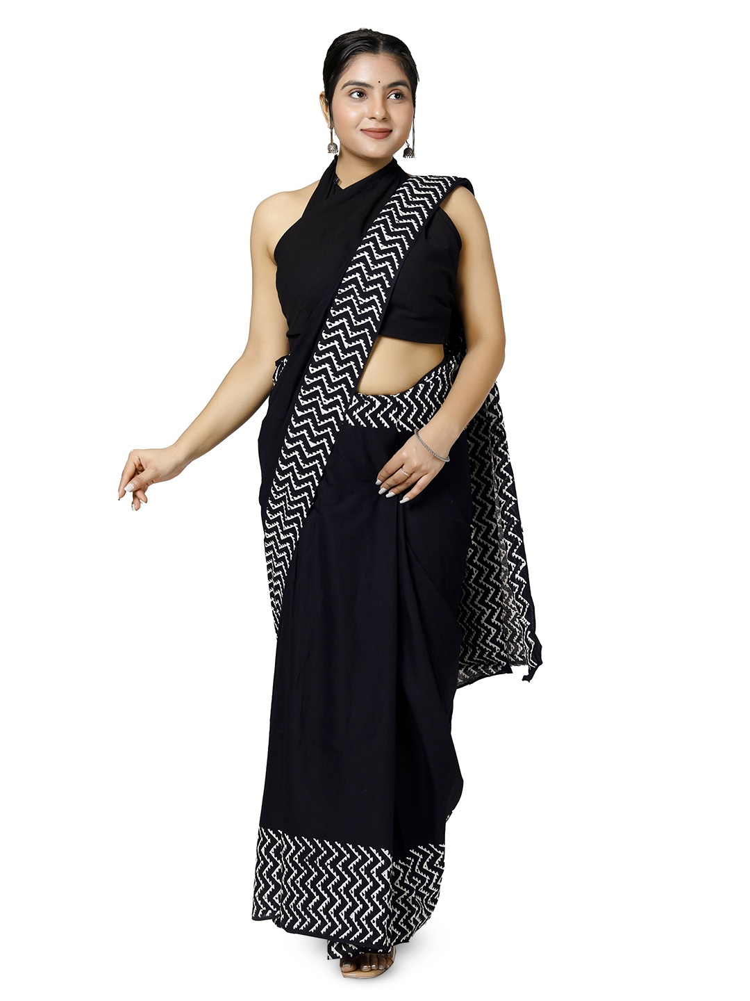 

JAIPURI PRINT Pure Cotton Block Print Saree, Black