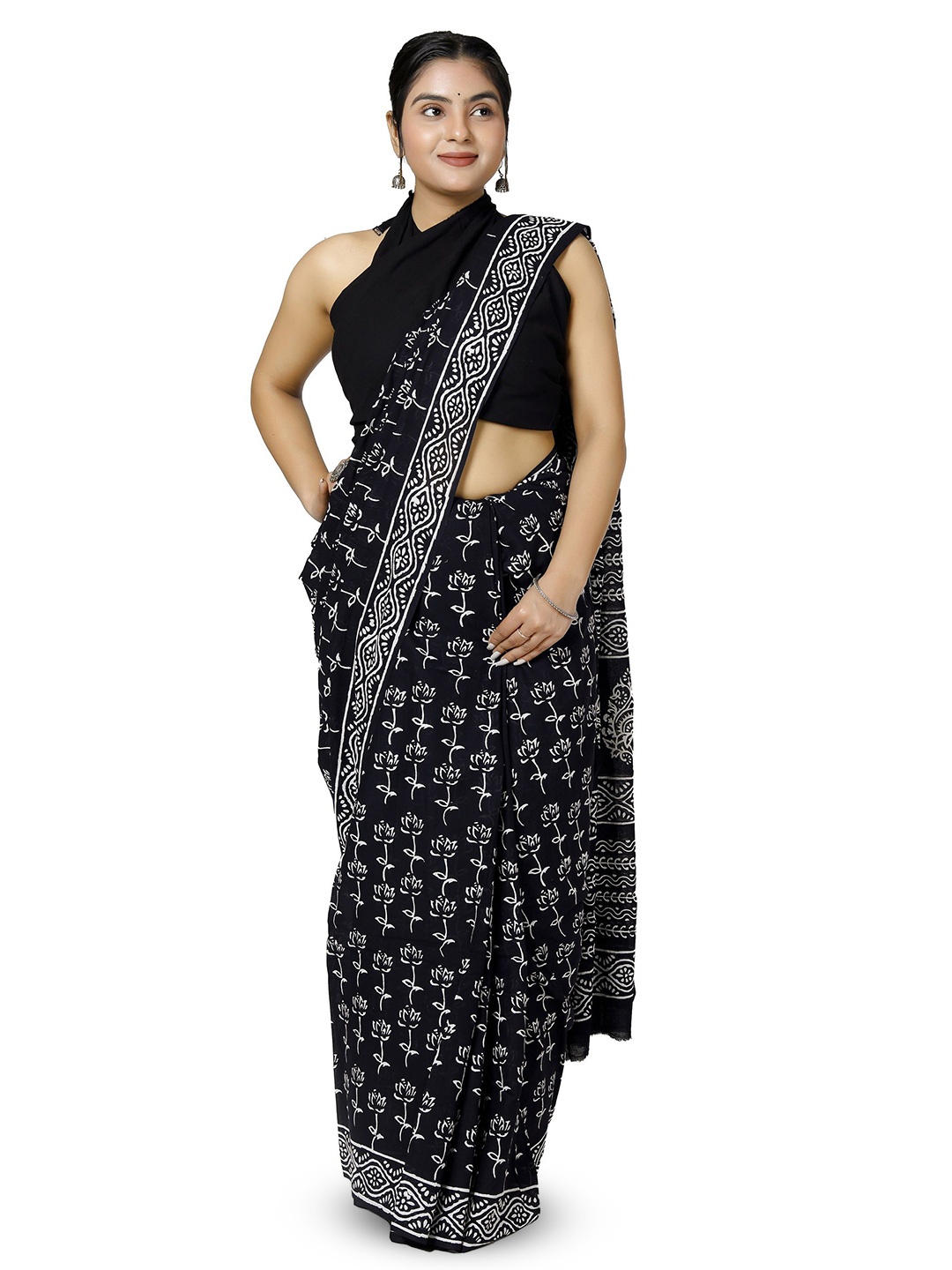 

JAIPURI PRINT Ethnic Motifs Pure Cotton Ikat Saree, Black