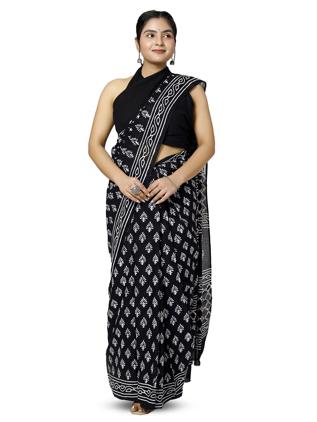 

JAIPURI PRINT Ethnic Motifs Pure Cotton Block Print Saree, Black