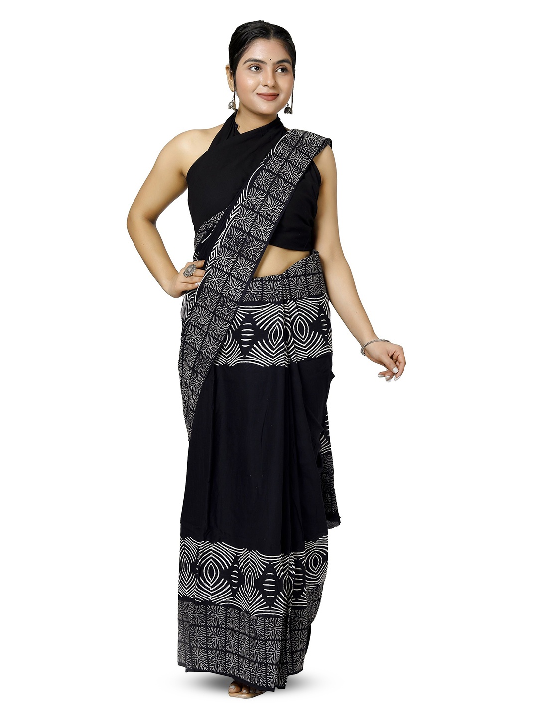 

JAIPURI PRINT Pure Cotton Block Print Saree, Black