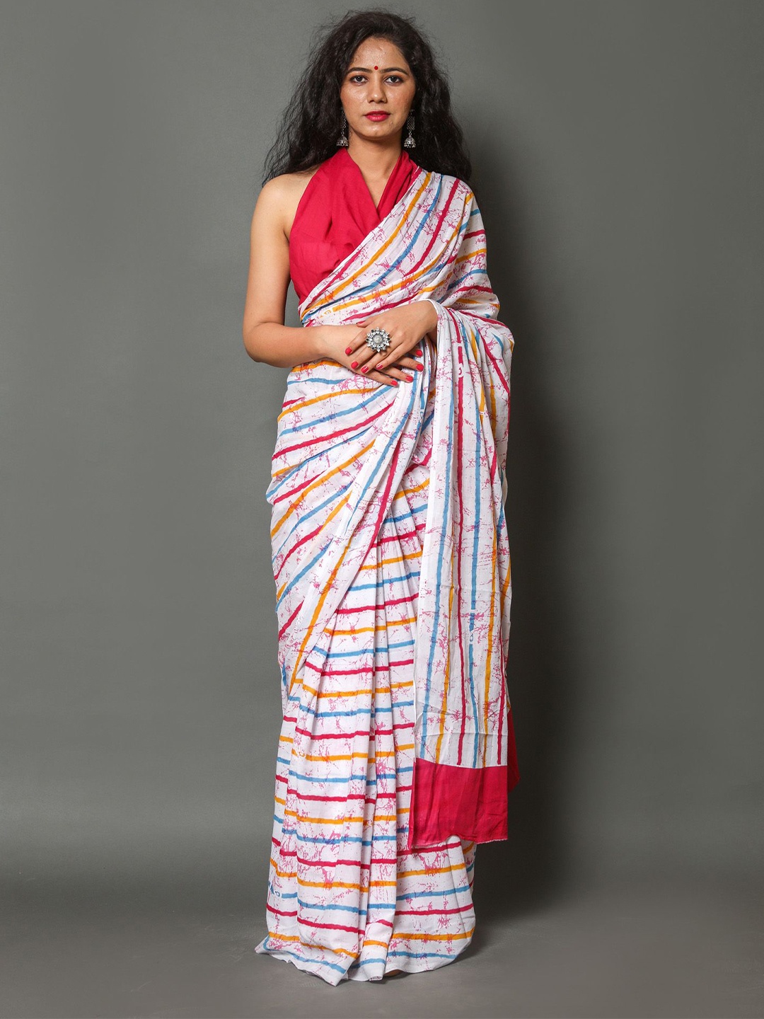 

JAIPURI PRINT Striped Pure Cotton Ikat Saree, White