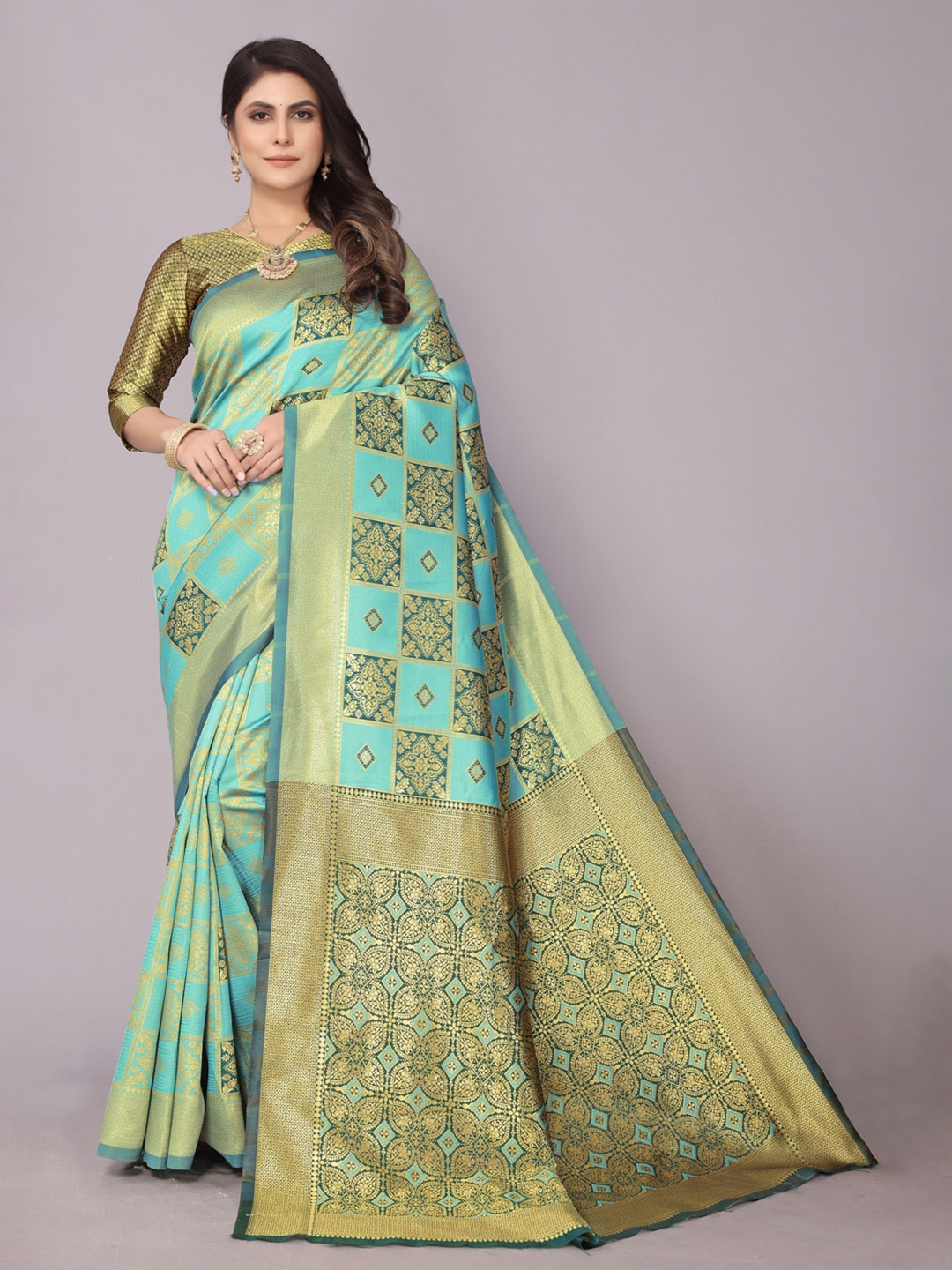 

PERFECT WEAR Woven Design Zari Patola Saree, Blue
